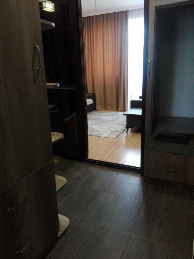 Apartamento Var-Ketili Tiflis Exterior foto